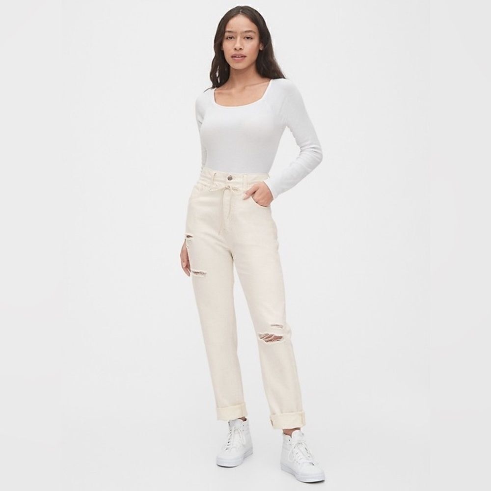 New GAP Off White Boyfriend High Rise Drawcord Distressed Jeans Size 10/30